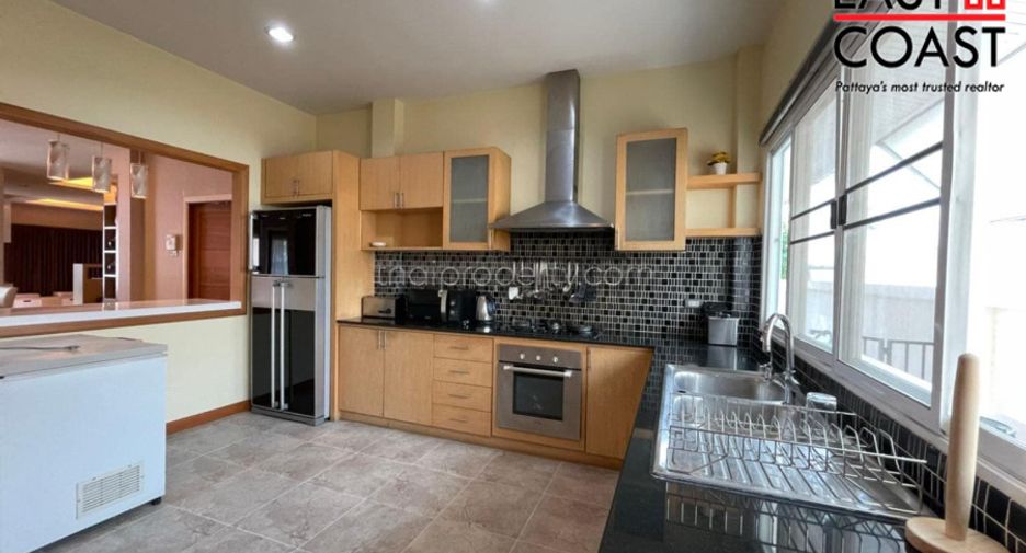 Haus zur Miete mit 3 Zimmer in Bang Lamung, Chonburi