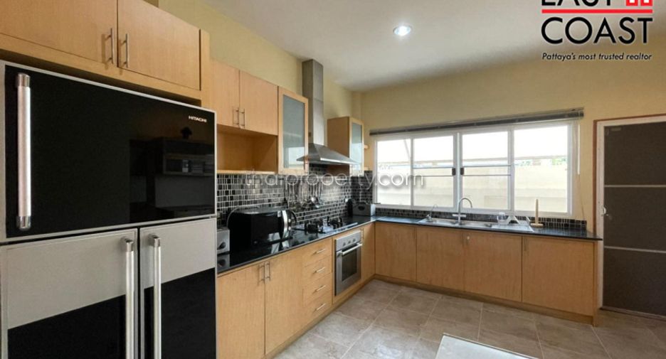 Haus zur Miete mit 3 Zimmer in Bang Lamung, Chonburi
