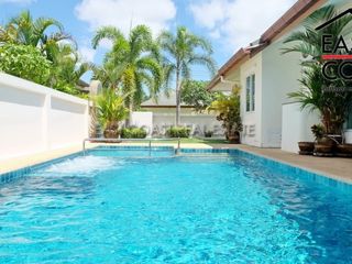 Casa en alquiler de 3 habitaciones en Bang Lamung, Chonburi