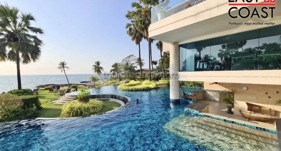 For rent 2 bedrooms condo in Bang Lamung, Chonburi