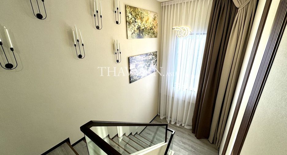 For sale 5 bedrooms house in Bang Lamung, Chonburi
