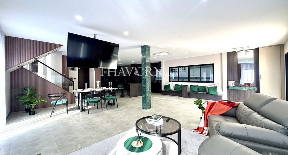For sale 5 bedrooms house in Bang Lamung, Chonburi