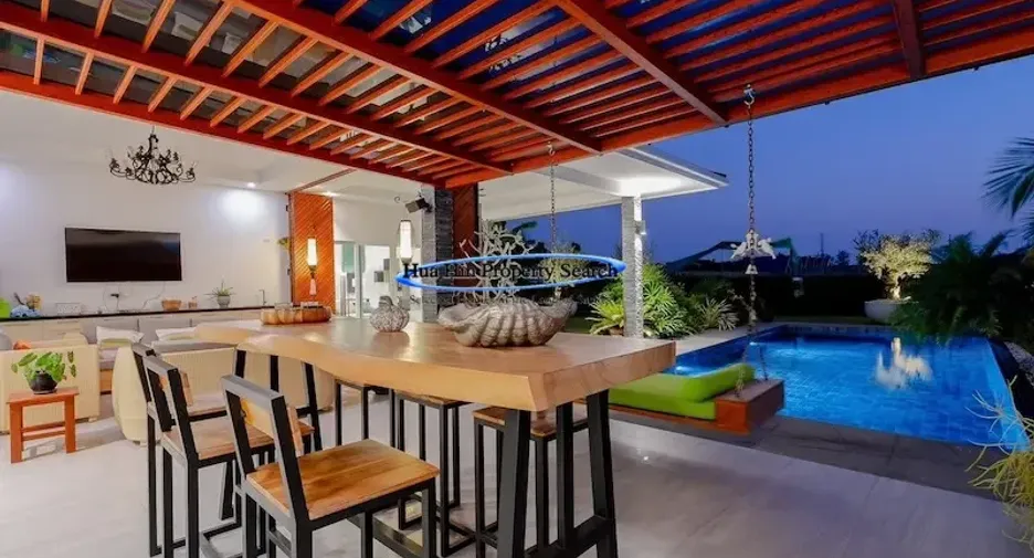 For sale 5 ベッドルーム house in Hua Hin, Prachuap Khiri Khan