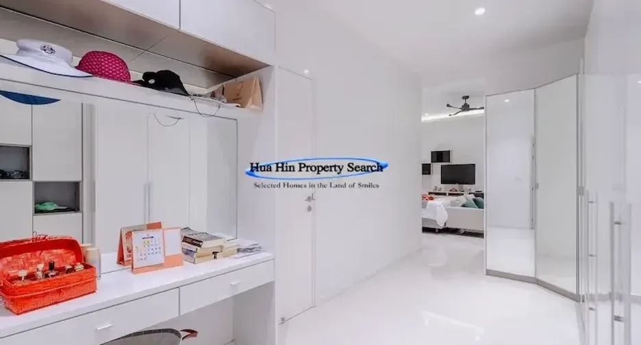 For sale 5 ベッドルーム house in Hua Hin, Prachuap Khiri Khan