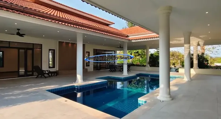 For sale 3 bedrooms house in Cha Am, Phetchaburi