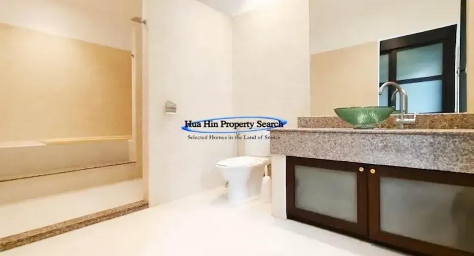 For sale 3 bedrooms house in Cha Am, Phetchaburi