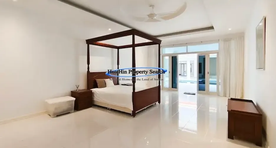 For sale 3 bedrooms house in Cha Am, Phetchaburi