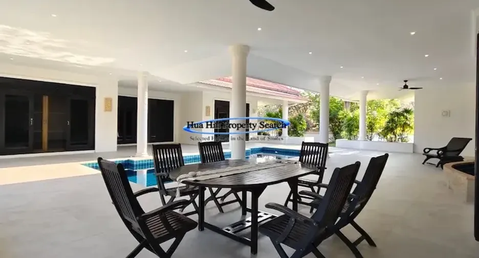 For sale 3 bedrooms house in Cha Am, Phetchaburi