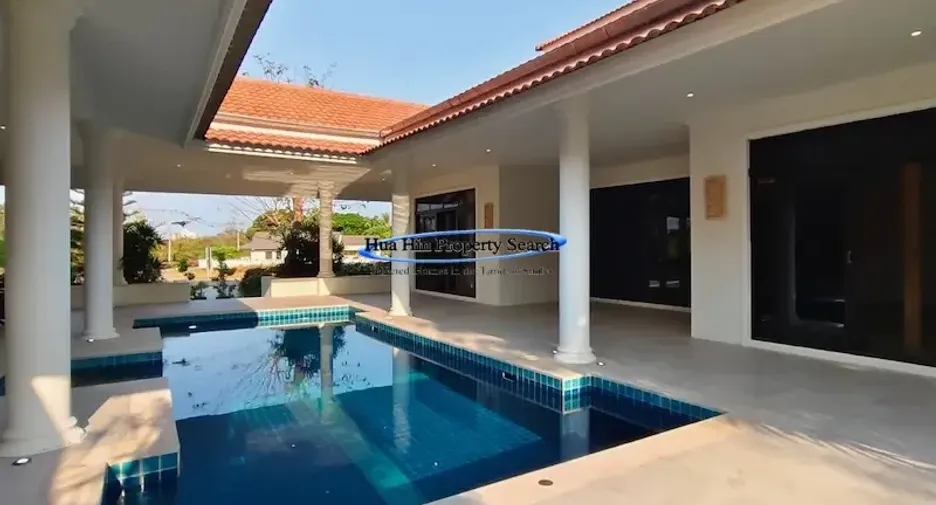 For sale 3 bedrooms house in Cha Am, Phetchaburi