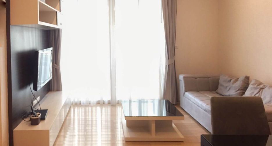 For rent 1 bed condo in Khlong Toei, Bangkok