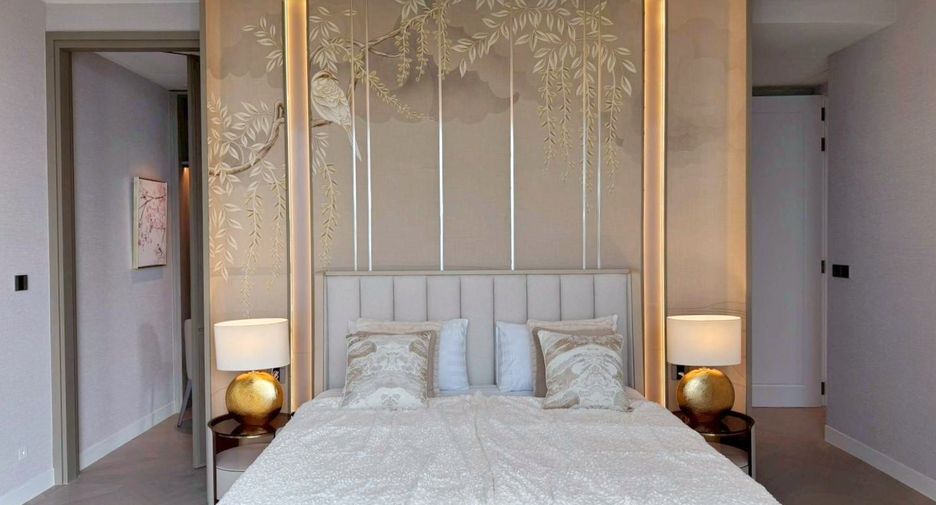 For rent 3 bedrooms condo in Sathon, Bangkok