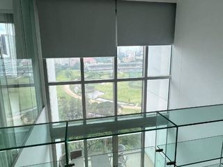 For rent 2 ベッドルーム condo in Pathum Wan, Bangkok