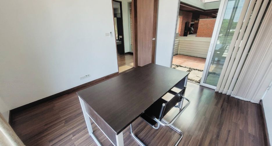Condo en alquiler de 2 habitaciones en Watthana, Bangkok