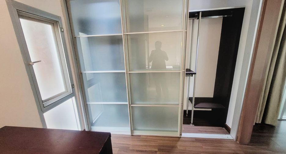Condo en alquiler de 2 habitaciones en Watthana, Bangkok