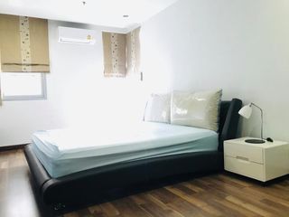 For rent 2 ベッドルーム condo in Pathum Wan, Bangkok