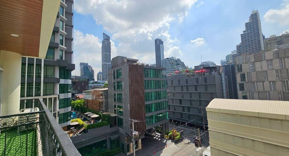 Wohnung zur Miete mit 3 Zimmer in Watthana, Bangkok