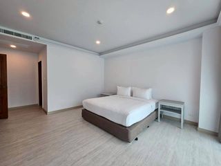 Wohnung zur Miete mit 3 Zimmer in Watthana, Bangkok