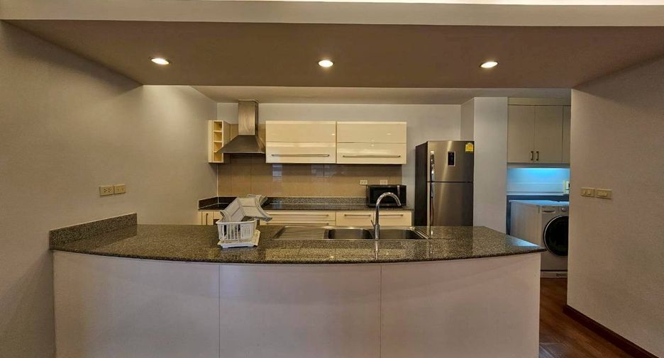 Wohnung zur Miete mit 2 Zimmer in Pathum Wan, Bangkok