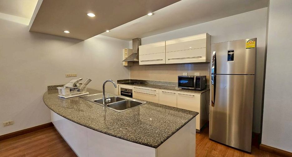 Wohnung zur Miete mit 2 Zimmer in Pathum Wan, Bangkok