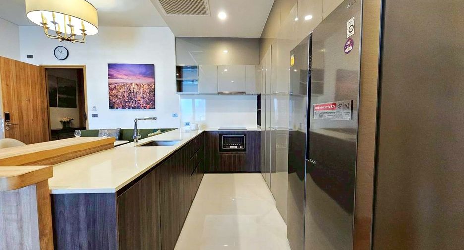 For rent 3 bedrooms condo in Watthana, Bangkok