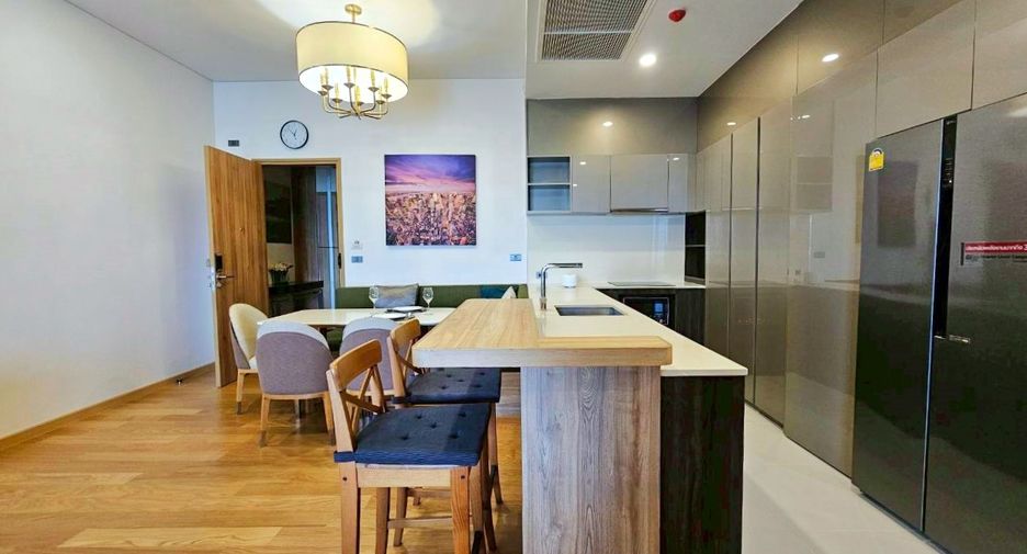 For rent 3 bedrooms condo in Watthana, Bangkok