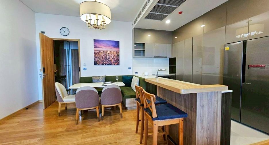 For rent 3 bedrooms condo in Watthana, Bangkok