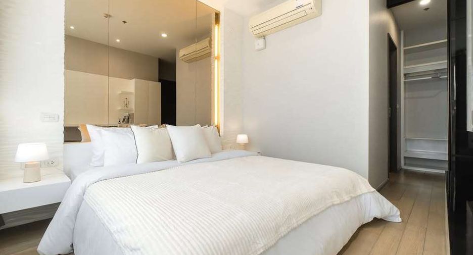 For rent 2 ベッドルーム condo in Pathum Wan, Bangkok