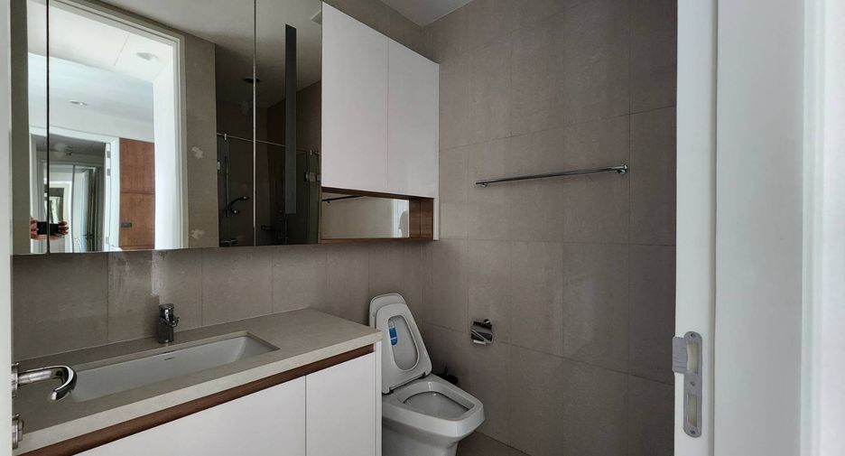Condo en alquiler de 2 habitaciones en Pathum Wan, Bangkok