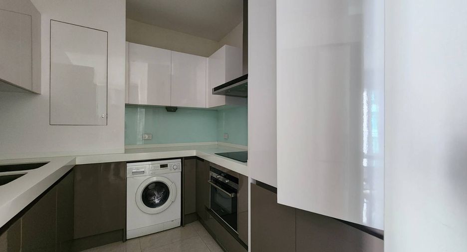 Condo en alquiler de 2 habitaciones en Pathum Wan, Bangkok