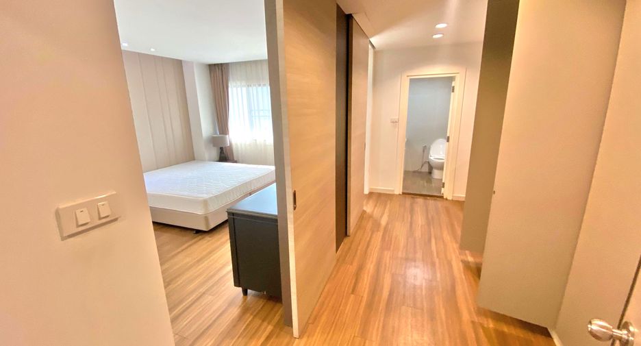 ให้เช่า 3 ห้องนอน คอนโด ใน วัฒนา, กรุงเทพฯ