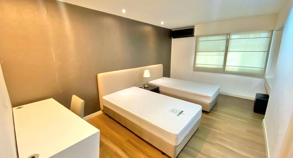 ให้เช่า 3 ห้องนอน คอนโด ใน วัฒนา, กรุงเทพฯ