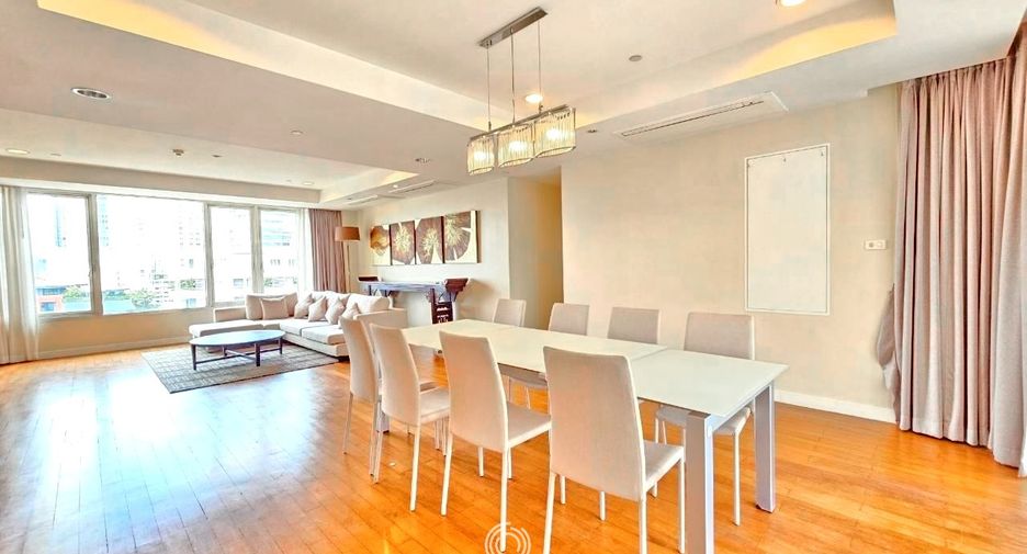 For rent 4 bedrooms condo in Watthana, Bangkok