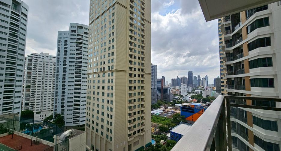 For rent 1 bed condo in Khlong Toei, Bangkok