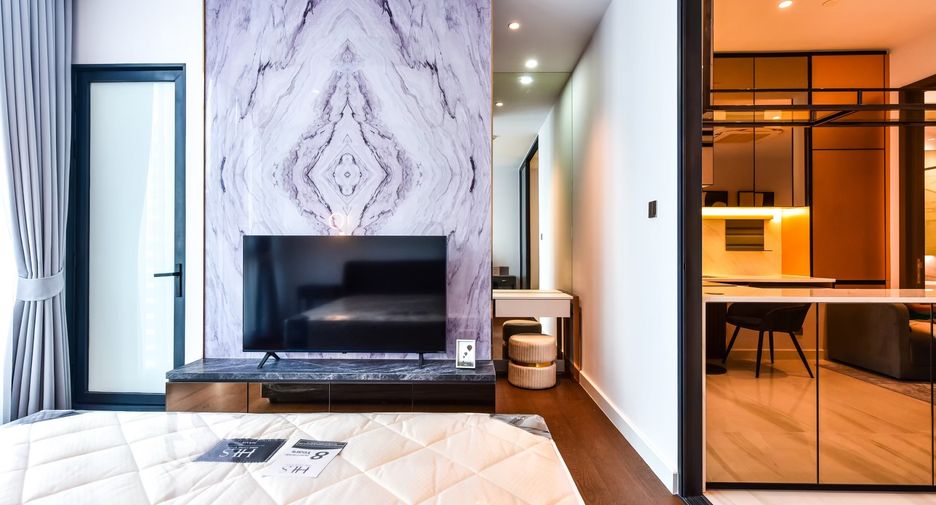 For rent 1 bed condo in Sathon, Bangkok
