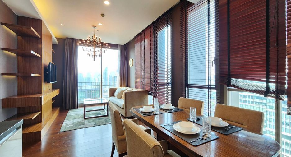 For rent 2 bedrooms condo in Watthana, Bangkok