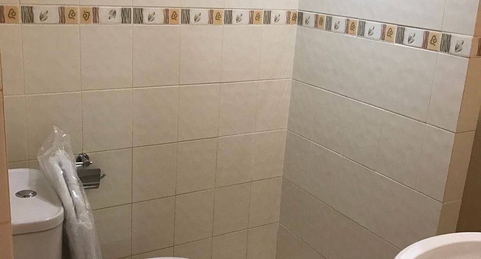 Аренда 3 спальни кондо в Кхлонг Тоеи, Бангкок
