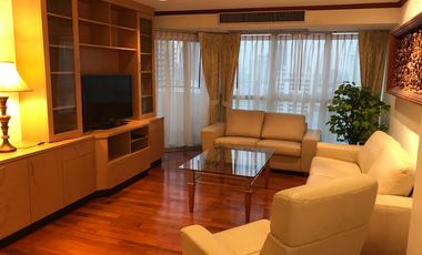 Condo en alquiler de 3 habitaciones en Khlong Toei, Bangkok