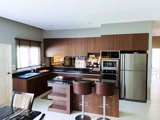 For rent and for sale 3 bedrooms house in Bang Lamung, Chonburi