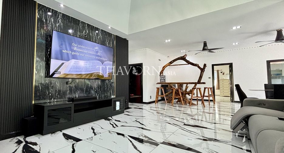 Casa en venta de 3 habitaciones en Bang Lamung, Chonburi