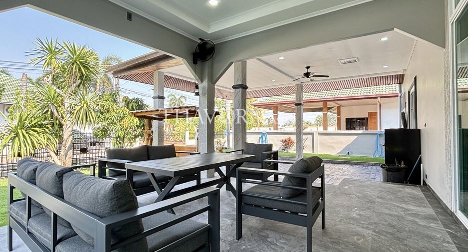 Casa en venta de 3 habitaciones en Bang Lamung, Chonburi