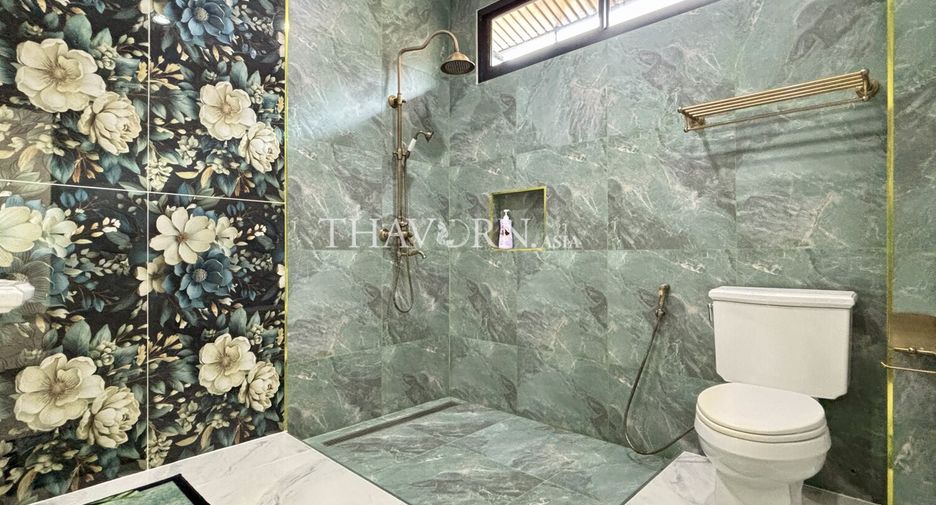 Casa en venta de 3 habitaciones en Bang Lamung, Chonburi