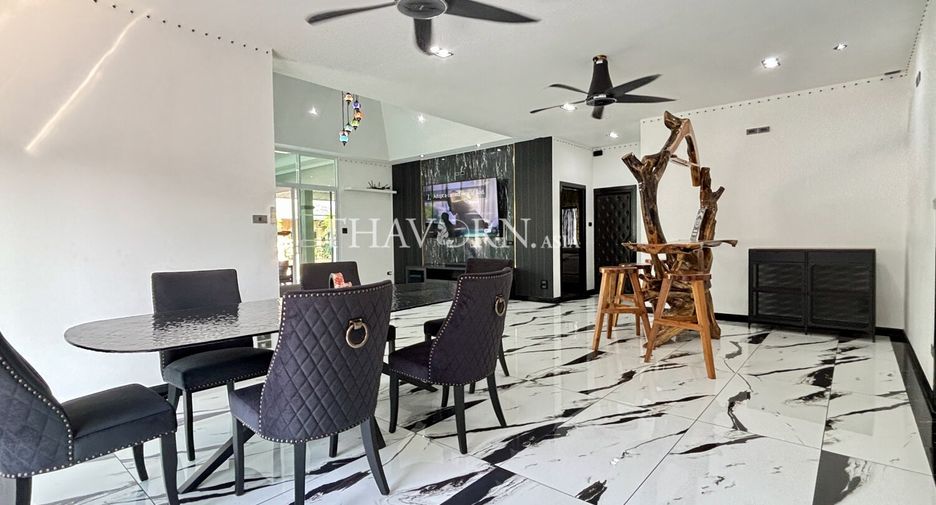 Casa en venta de 3 habitaciones en Bang Lamung, Chonburi