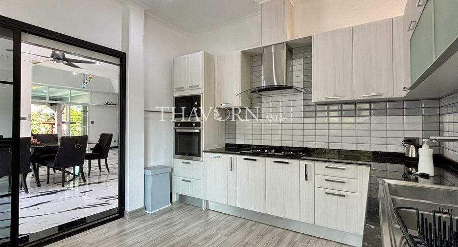 Casa en venta de 3 habitaciones en Bang Lamung, Chonburi
