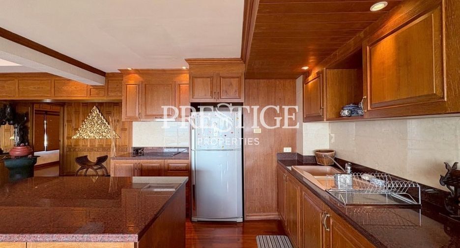 For sale 2 bedrooms condo in Bang Lamung, Chonburi