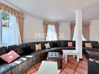 Casa en alquiler de 4 habitaciones en Bang Lamung, Chonburi