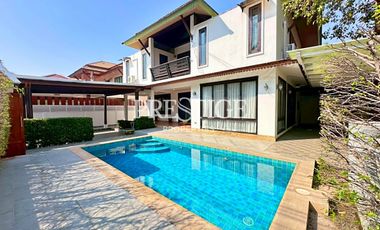 Casa en alquiler de 5 habitaciones en Central Pattaya, Pattaya