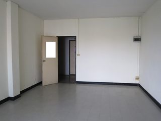 Condo en venta de 20 habitaciones en Nong Khaem, Bangkok
