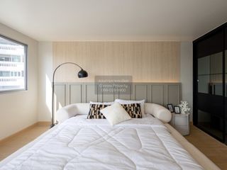 For sale 2 bedrooms condo in Khlong Toei, Bangkok
