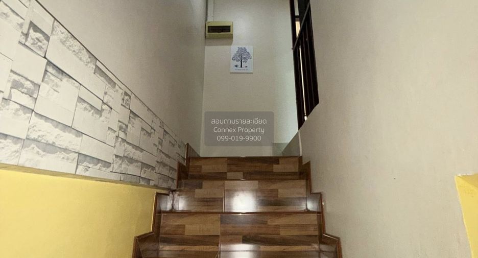 For sale 2 bedrooms townhouse in Lat Phrao, Bangkok