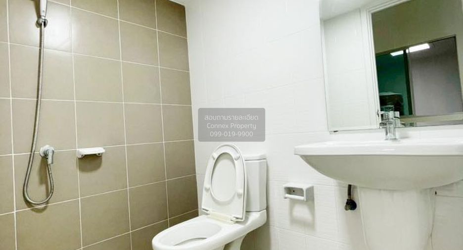 For sale 3 bedrooms townhouse in Khlong Luang, Pathum Thani